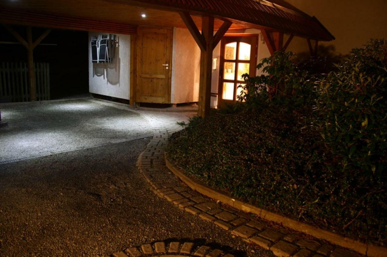Mohlsdorf Ferienwohnung Und Pension Guertler מראה חיצוני תמונה